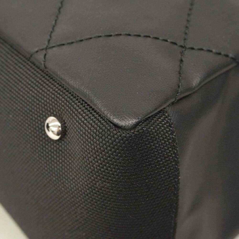 CHANEL Black Leather Tote Bag - Picture 6 of 10